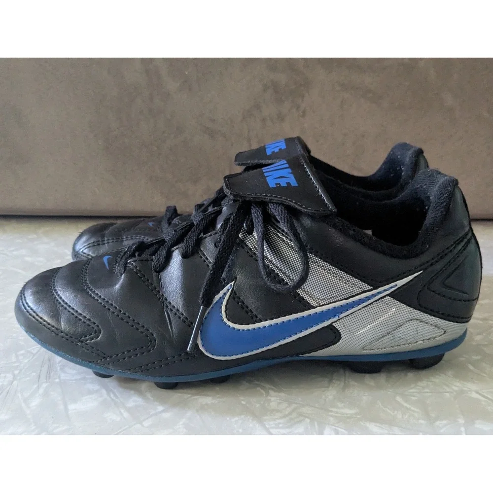 Nike Tiempo Soccer Cleats Black Blue Silver Kids Youth Size 2Y